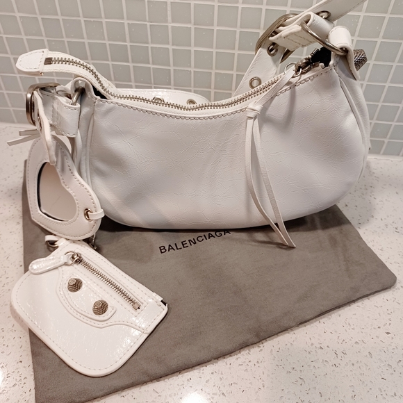 *SOLD* Balenciaga Le Cagole XS Shoulder Bag - Picture 7 of 13